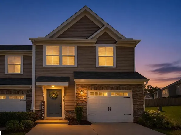 128 Lilywood Ct, Simpsonville, SC 29681