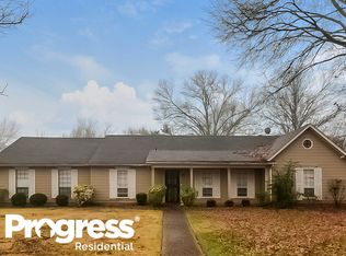 7011 Oakland Chas, Memphis, TN 38125