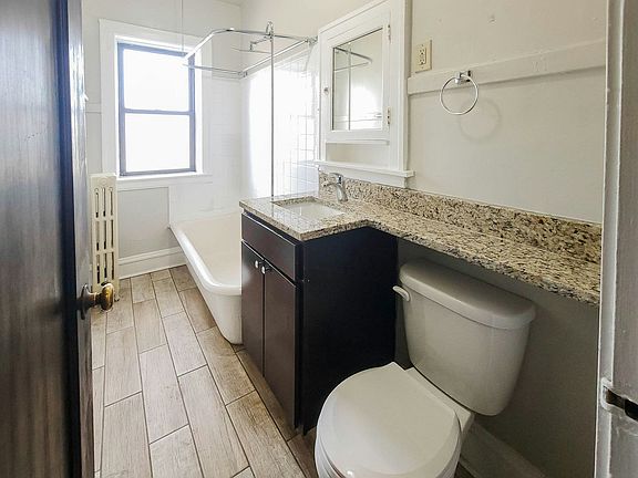 5th image of 5077 N Wolcott Ave #1-5075