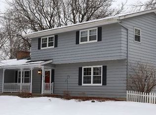 2017 Colorado Ave, Sun Prairie, WI 53590