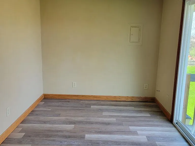Unit Photo
