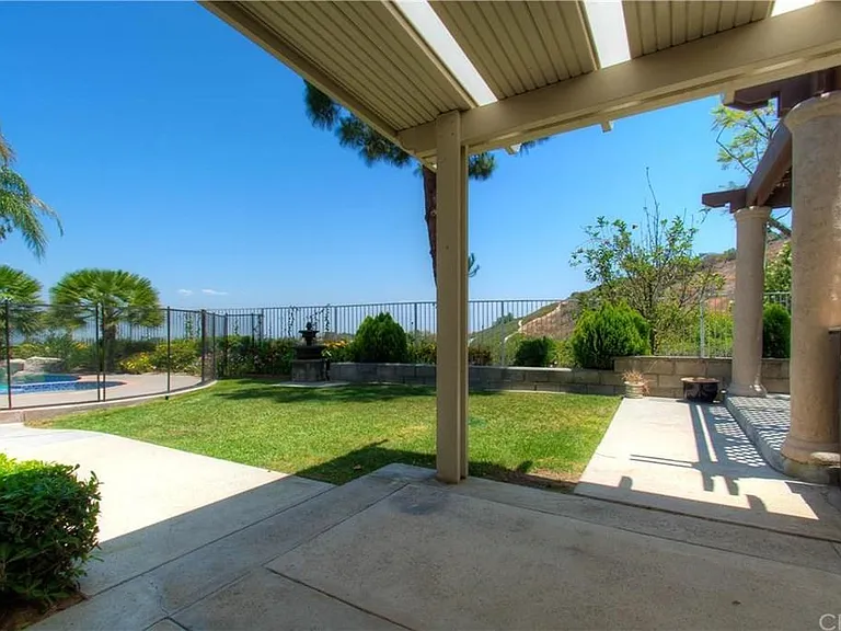 3061 Diamond View Cir — Photo 58