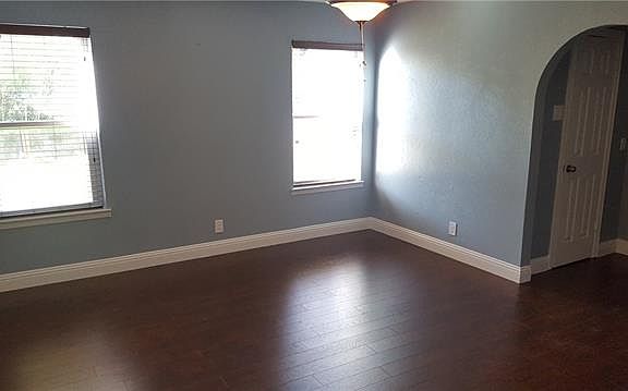 3rd image of 1217 Mesquite Trl