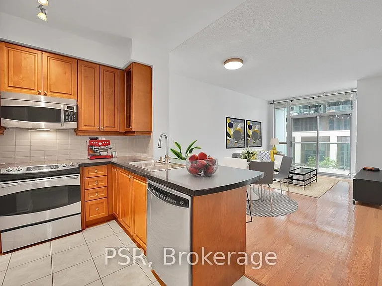 1910 Lake Shore Blvd W #903 — Photo 4