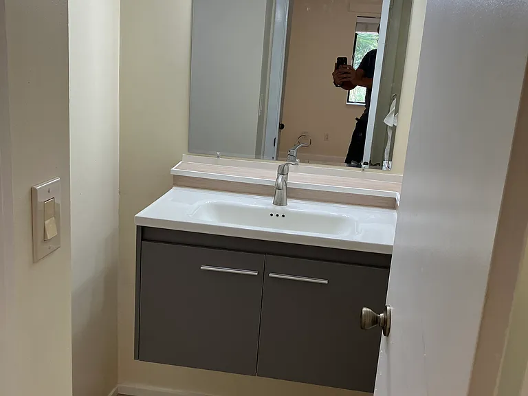 232 N Ridgewood Ave E #21 — Photo 5