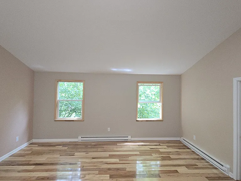 173 Lancaster St — Photo 6