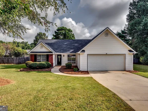 195 Heather Woods Ct, Covington, GA 30016