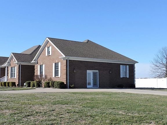 4th image of 129 Fairfield Dr