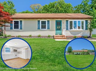 420 7th St, Waretown, NJ 08758