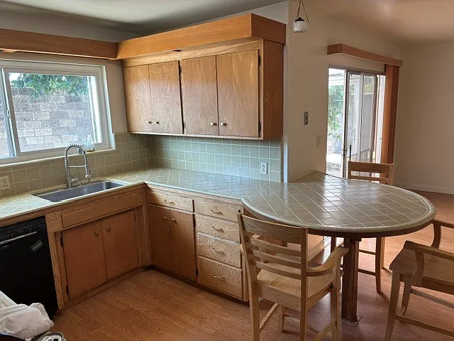 152 Oak Way — Photo 3