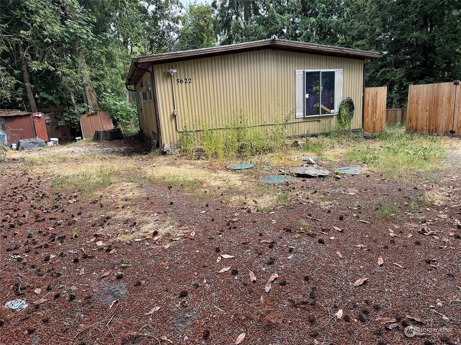 5622 Peninsula Drive SE photo 1