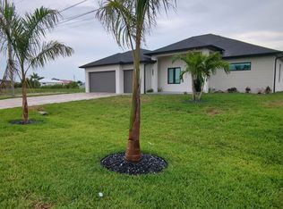 308 SW 13th Ct, Cape Coral, FL 33991