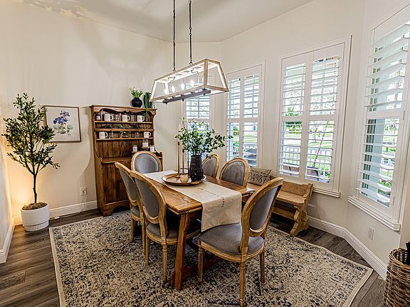 2nd image of 10744 SW Westlawn Boulevard