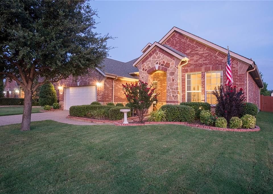 1st image of 2512 Navasota Dr