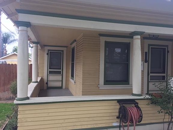 3rd image of 384 N Harwood St