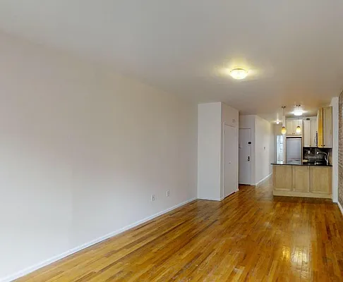 Rented by Metripol Corporation | media 27