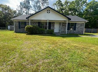 111 Bass Rd, Allenhurst, GA 31301