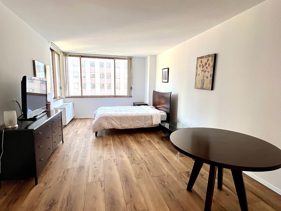 1st image of 350 W 50th St APT 14A