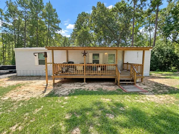 244 Lakewood Dr, Hemphill, TX 75948