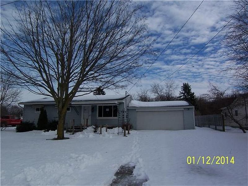 1st image of 12480 Wallace Dr