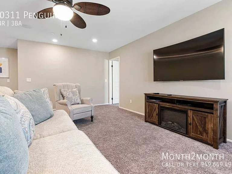 10311 Penguin Ct — Photo 14