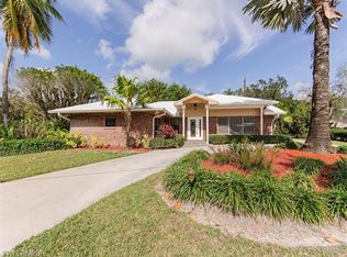 1225 26th Ave N, Naples, FL 34103