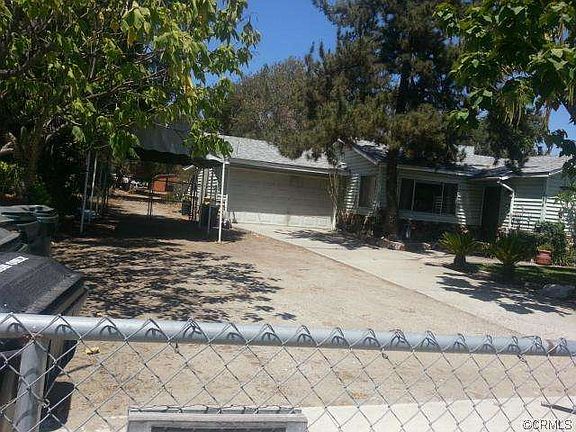 3rd image of 17738 Citron Ave