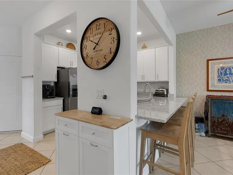 15227 Sunny Day Dr — Photo 11