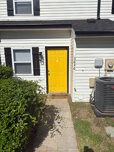 Mosby Townhouses - G Photo 1