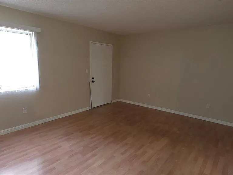 8401 SW 107th Ave #234E — Photo 11
