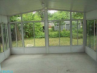 4th image of 2541 Northwold Rd