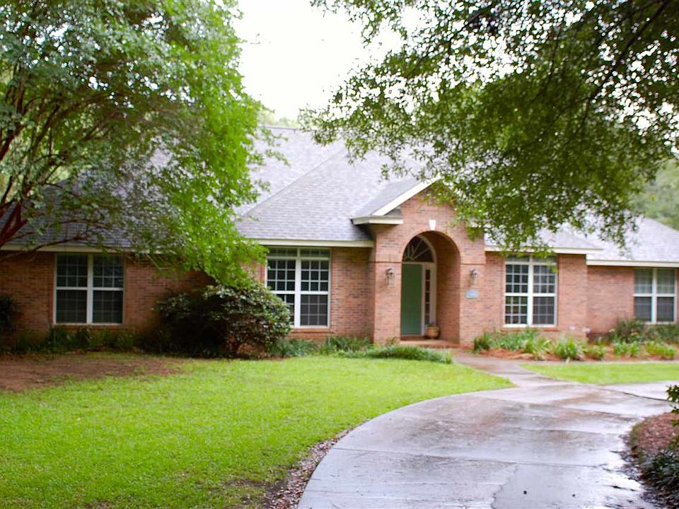 1st image of 7992 Hidden Oak Ct