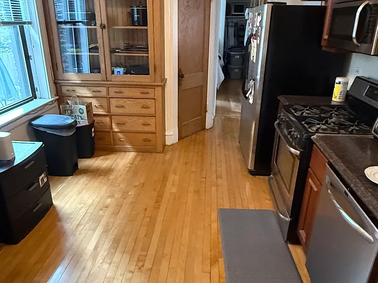 3604 N Greenview Ave #1 — Photo 11