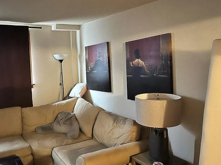 4208 N Leavitt St #GDN — Photo 2