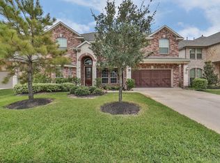 344 Honeysuckle Vine Dr, Rosenberg, TX 77469