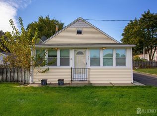 463 Southampton Blvd, Toms River, NJ