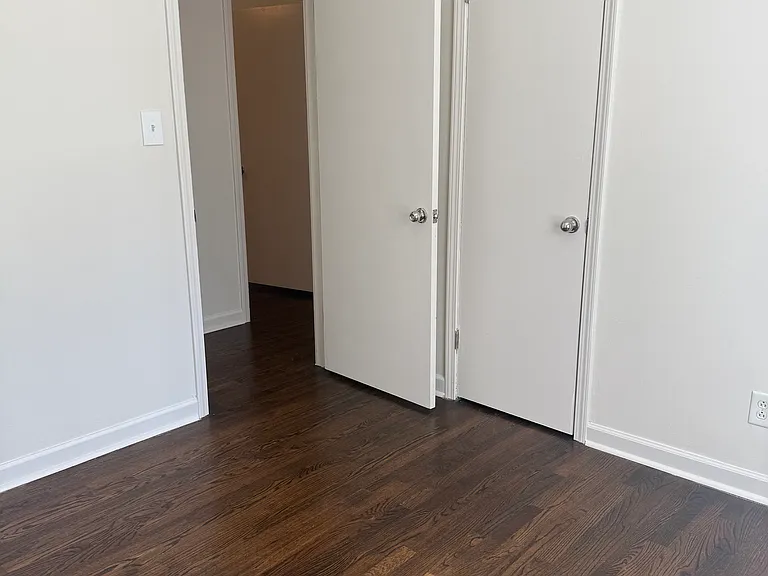 Guest bedroom II