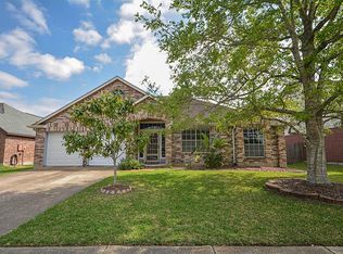 2811 Potomac Dr, League City, TX 77573