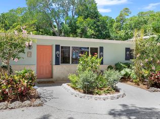 9 Transylvania Ave, Key Largo, FL 33037