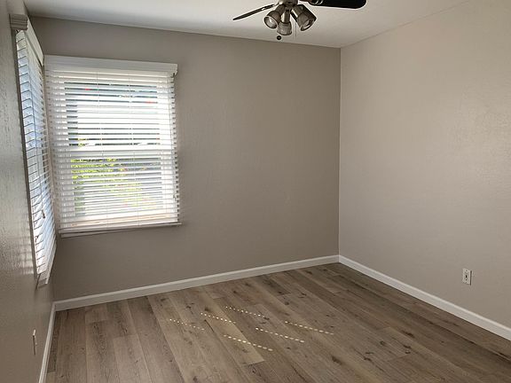 4th image of 3753 Mississippi St #3753