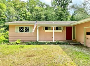 31 Winding Ln, Avon, CT 06001