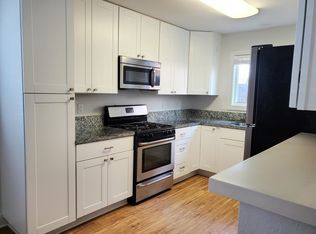 2118 Florida St APT A, Huntington Beach, CA 92648