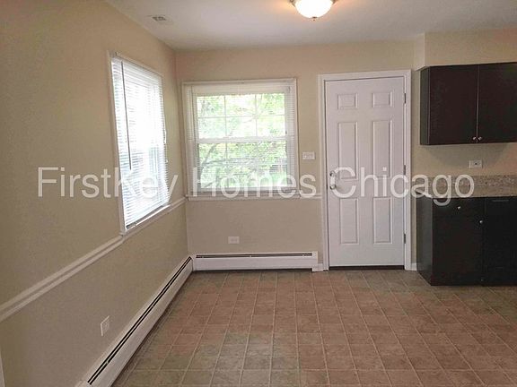 3rd image of 3815 N Williams St