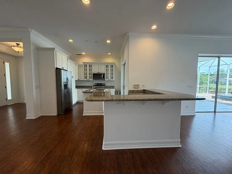 3425 Anton Ct — Photo 4