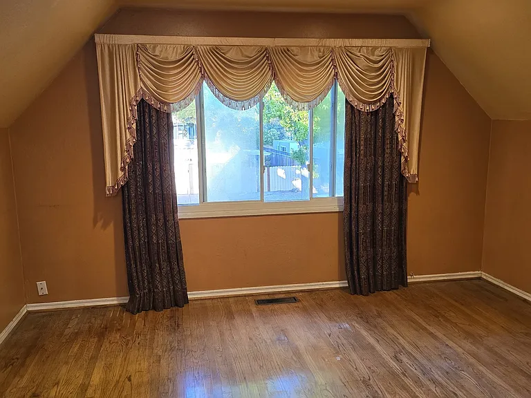 707 Pierino Ave — Photo 12