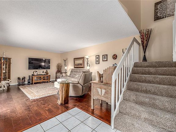 4th image of 5828 SE Riverboat Dr