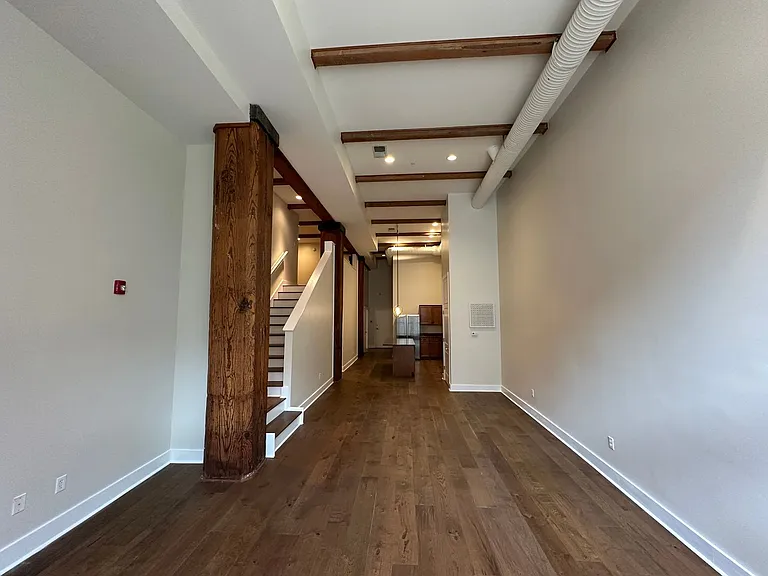 435 S Front St #109 — Photo 13