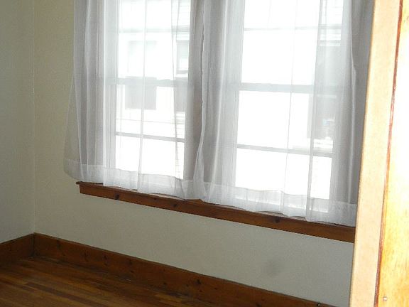 3965 Washington St. #1R Boston (Roslindale) Shared Unit Ph