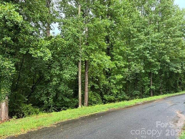 2nd image of /kimbrell Ln