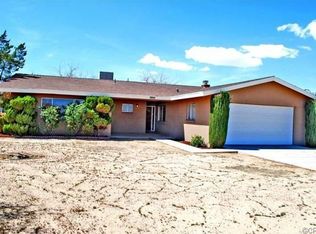 8988 3rd St, Hesperia, CA 92345